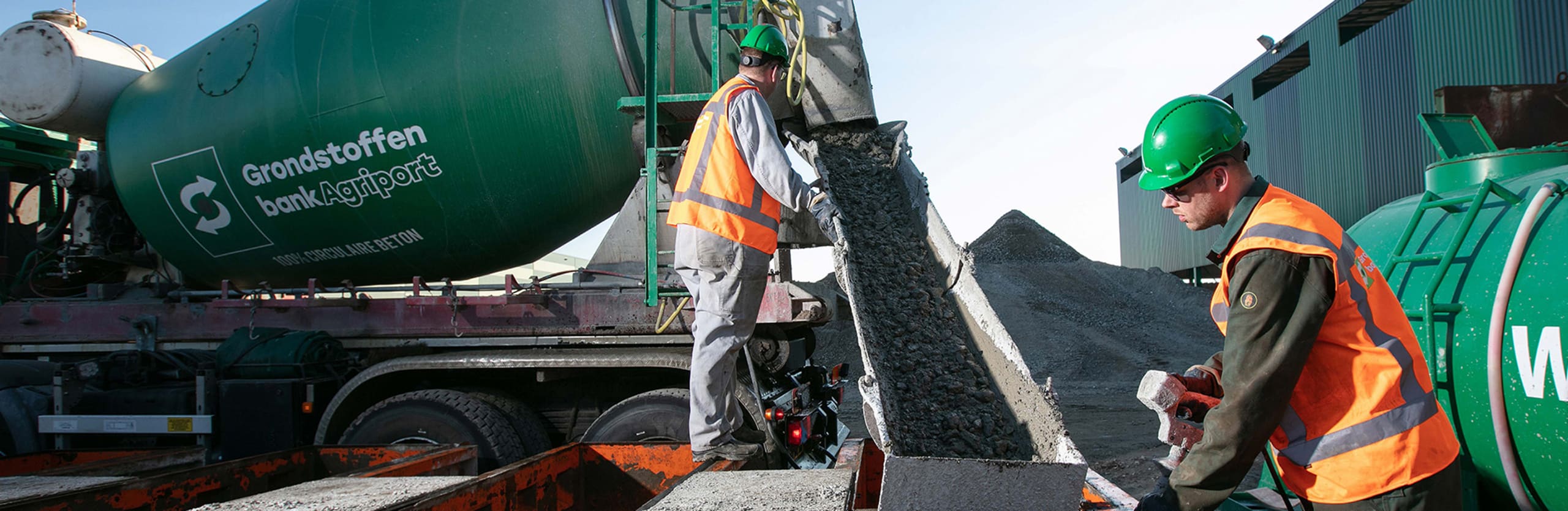 klusbak voor afvalcontainers en rolcontainers huren